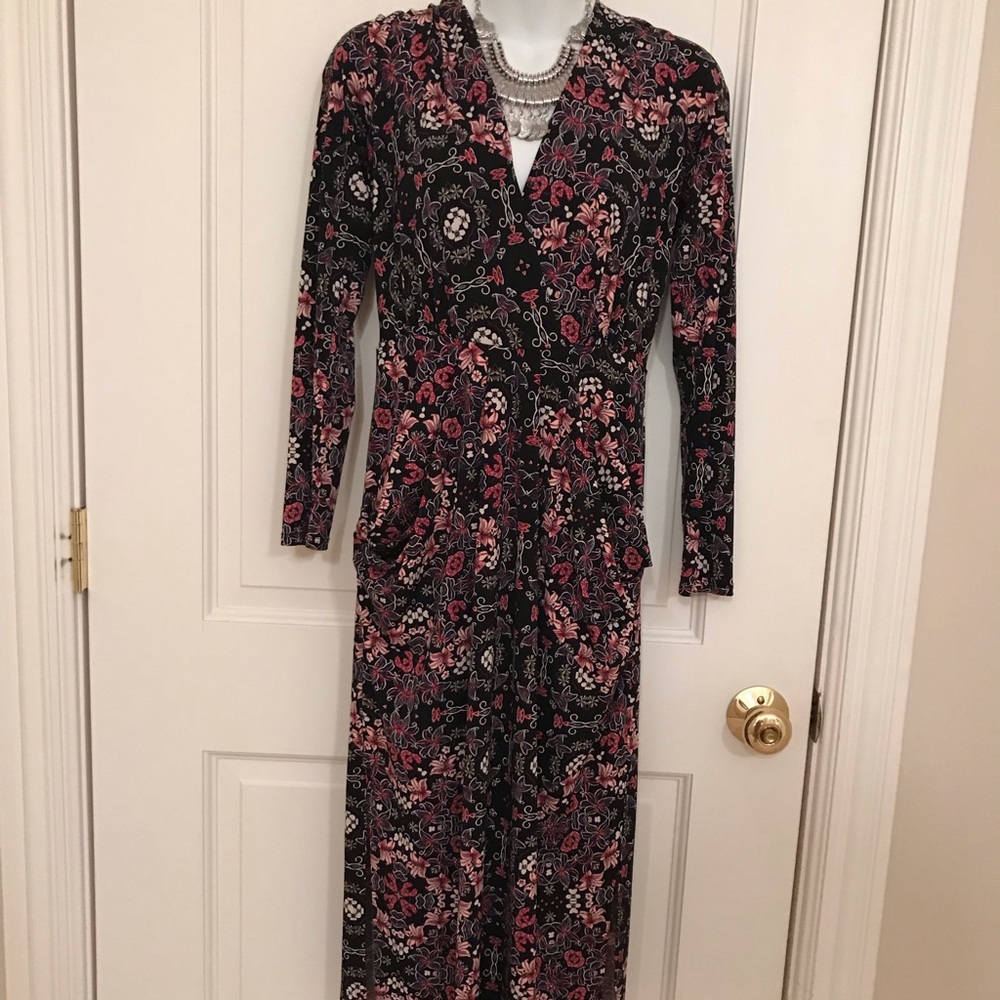 Long sleeve floral bcbg dress